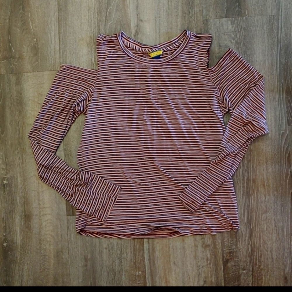 Prince
& Fox Striped Cold Shoulder Top sz XS